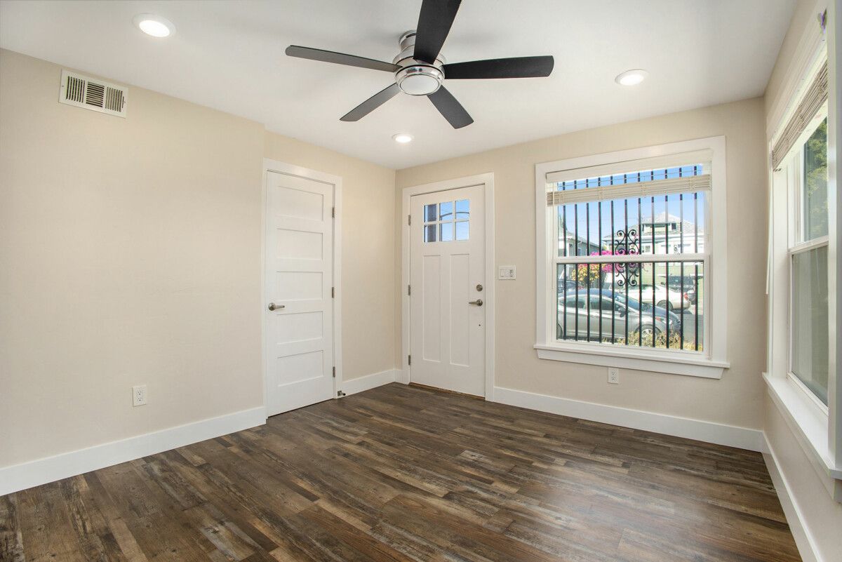 1222 38th Ave