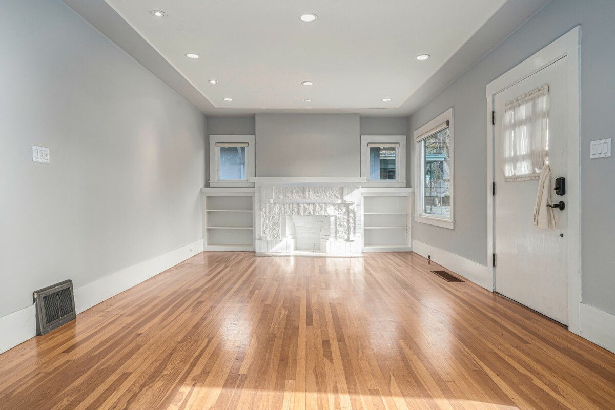 1107 Central Ave 
