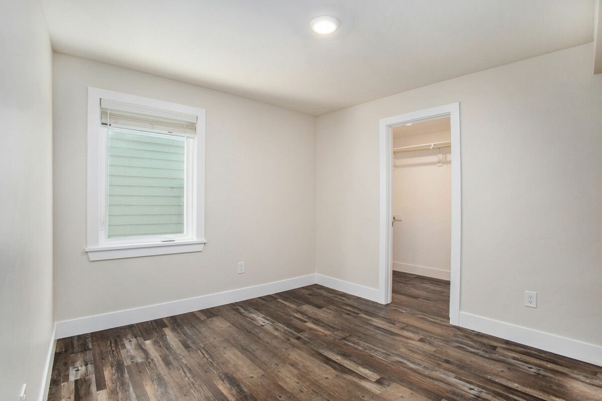 1222 38th Ave