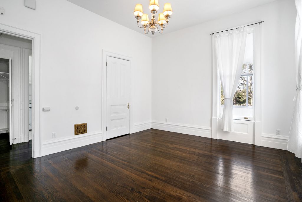 2029 Central Avenue #7