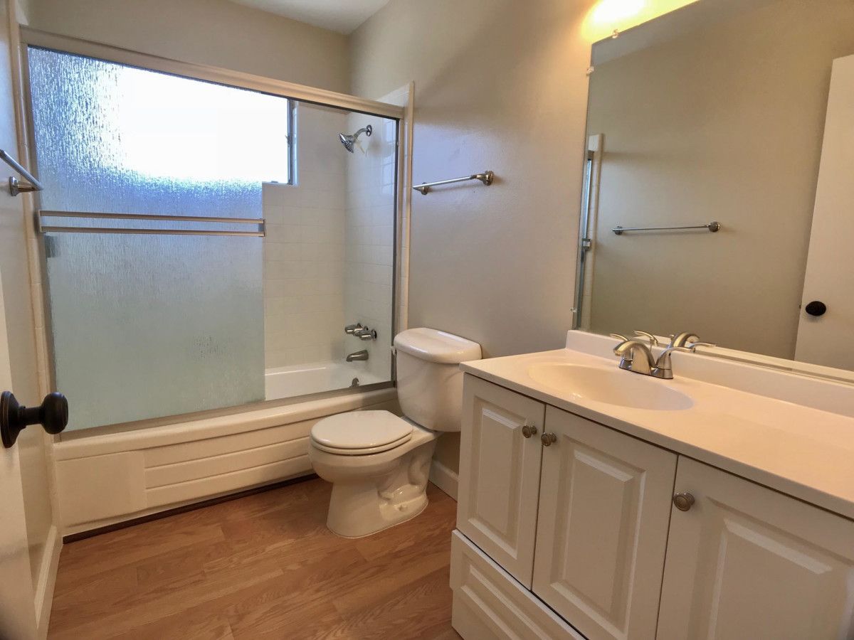 2140 San Antonio C