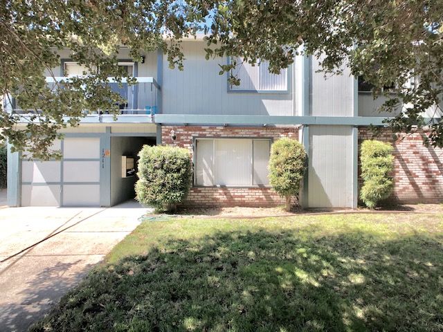 1211 Paru Street #D