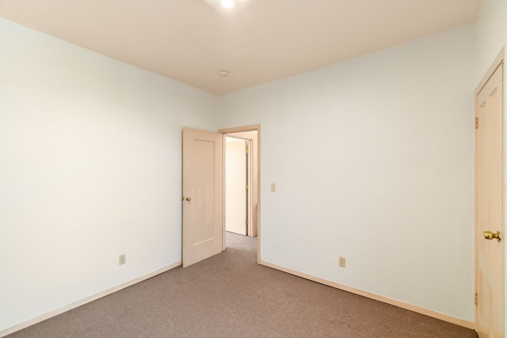 1217 Santa Clara #B