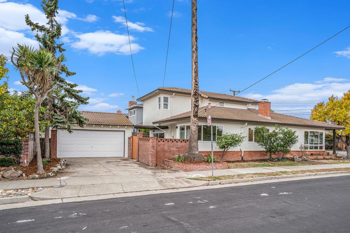 1380 Hansen Ave 