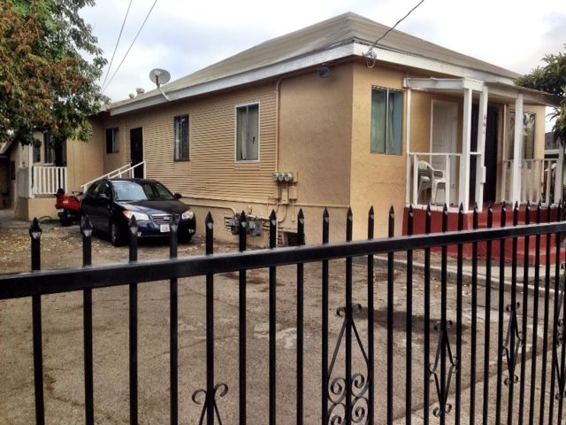 661 Clara Street