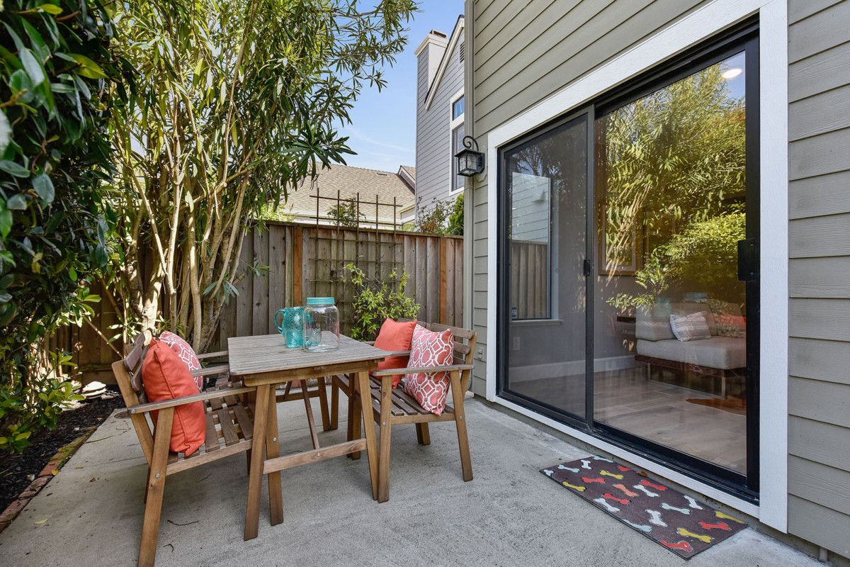 2721 Young Street