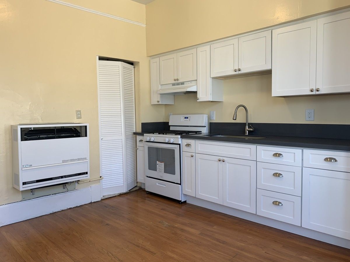 1337 Broadway #A