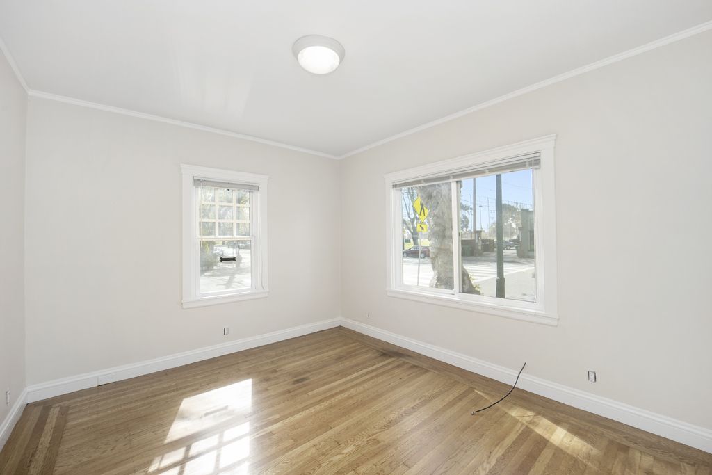 735 Central Ave 