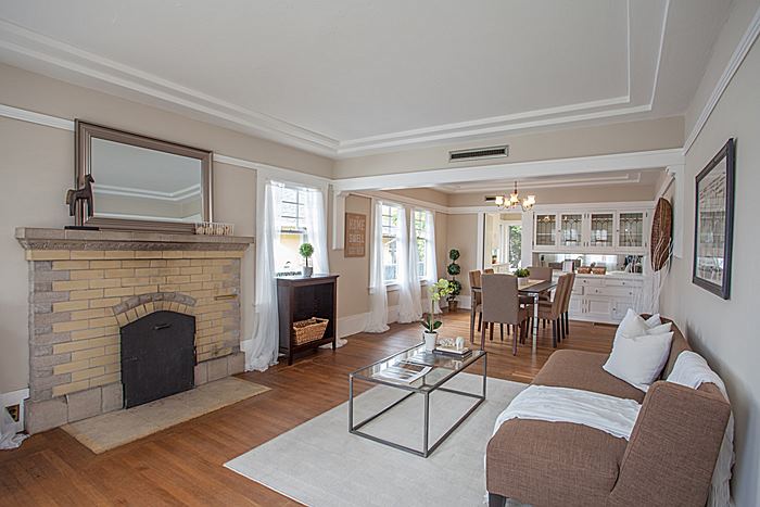 1528 Grand Street