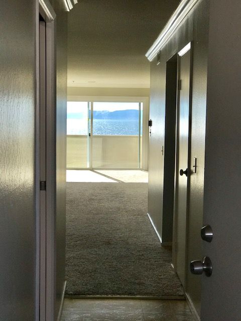 933 Shoreline Drive #307