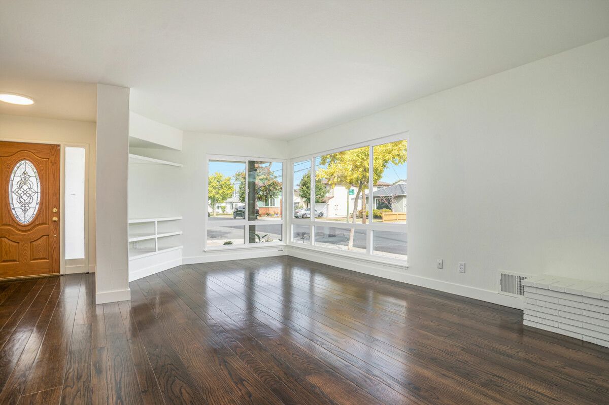 1380 Hansen Ave 
