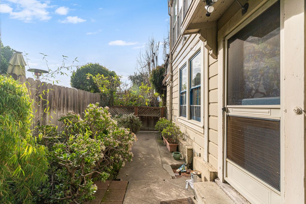 820 Pacific Ave #A 