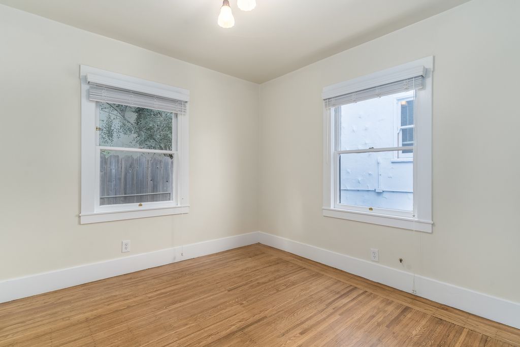 1106 Park Ave #6