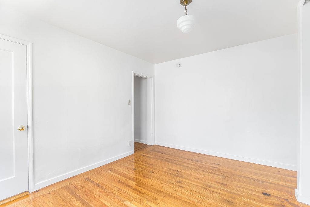 1015 Walnut Street #A