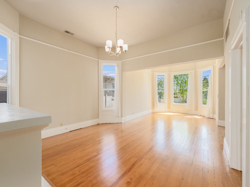 1615 Grand Street #A 