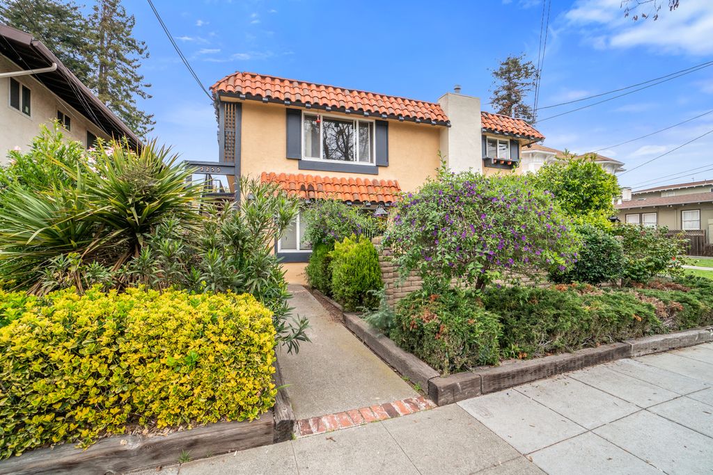 2255 San Jose Ave #E