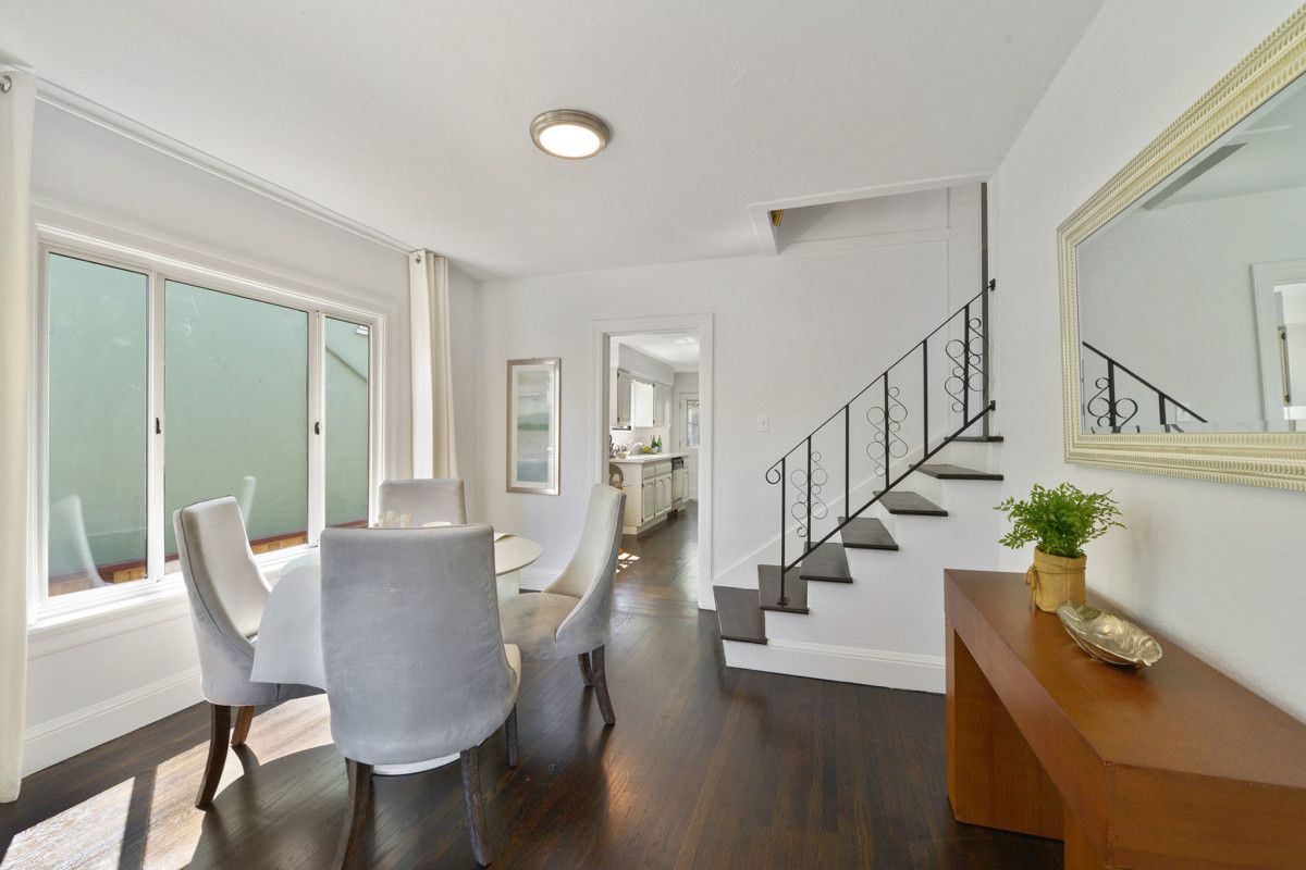 1021 Broadway