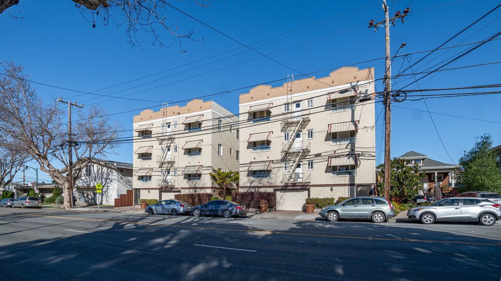 621 Central Ave #211