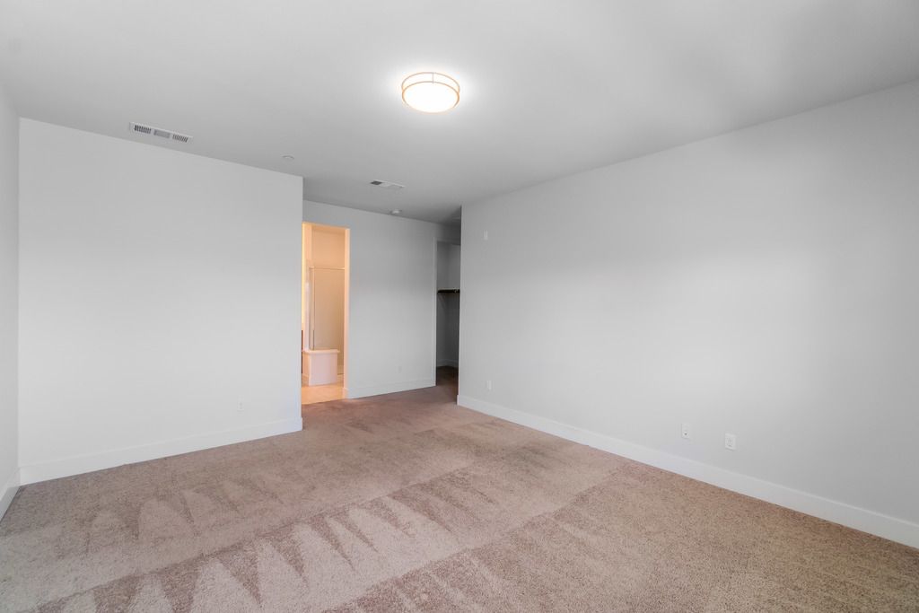 428 Mitchell Ave