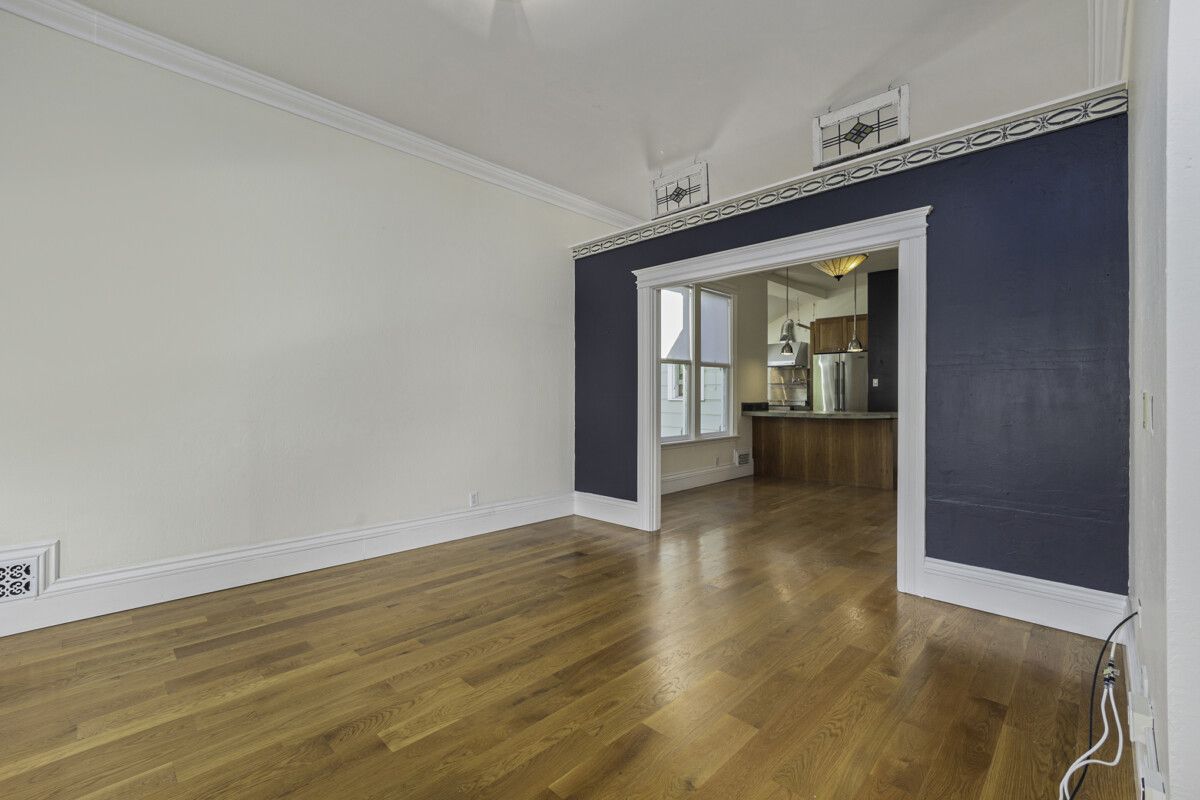 1515 Mozart Street #B