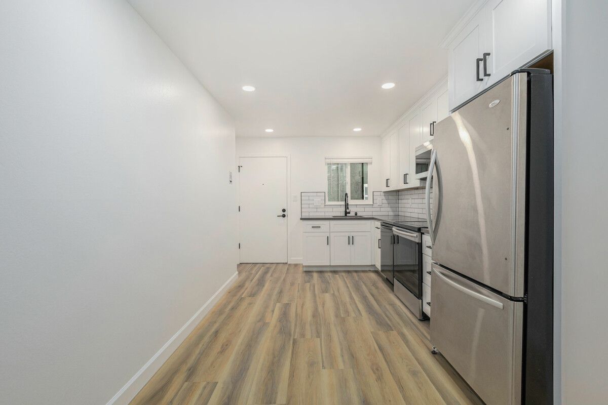 137 Montecito Ave #304