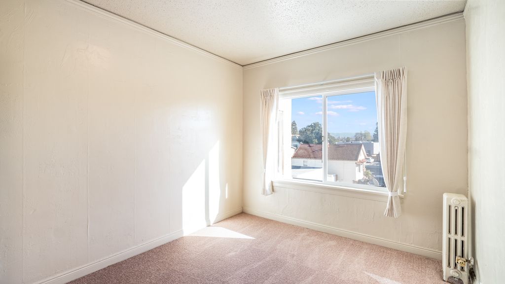 621 Central Ave #211