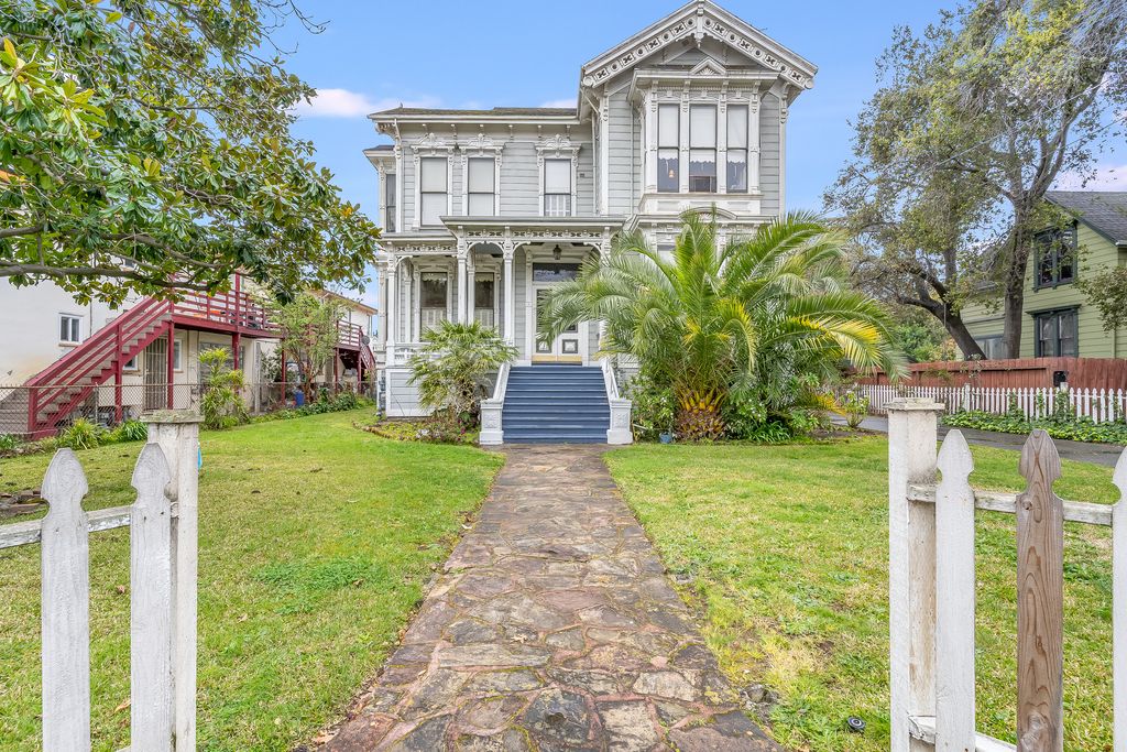2044 Alameda Ave #2 