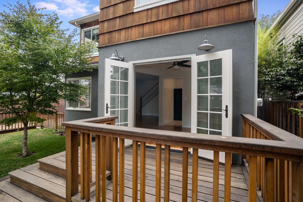 1007 Pacific Ave