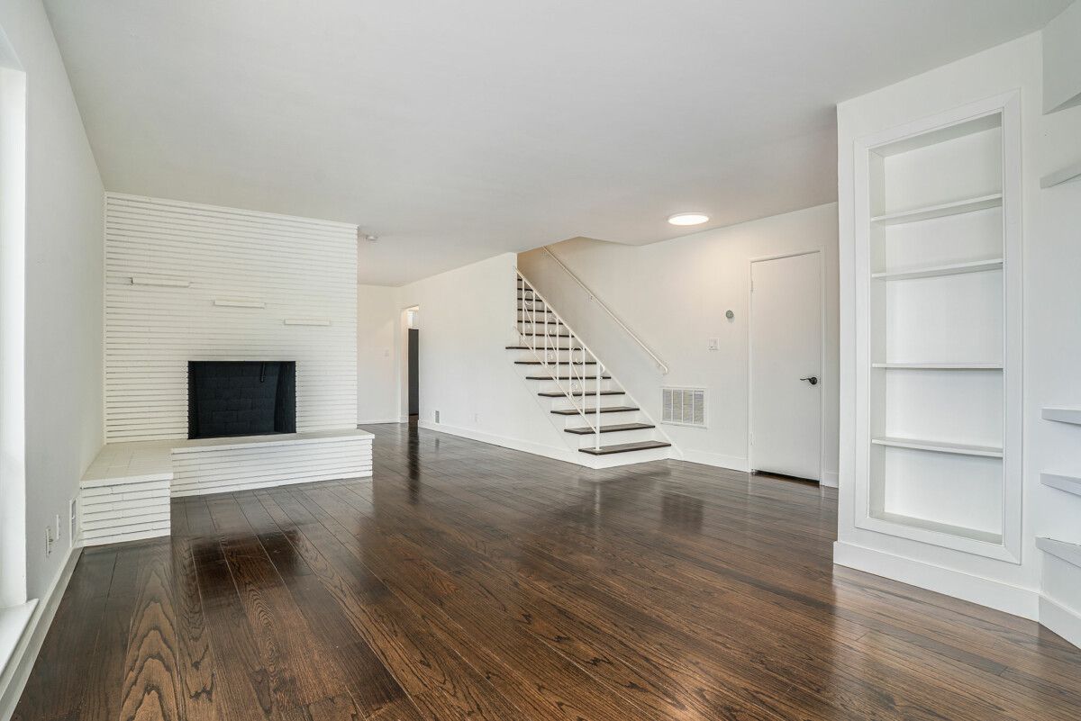 1380 Hansen Ave 