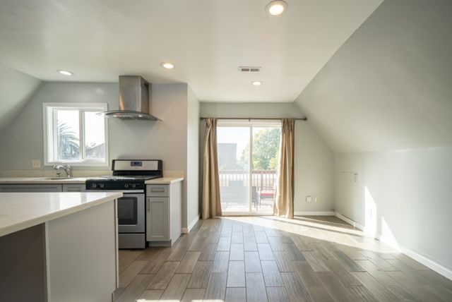 1423 Caroline St. #C