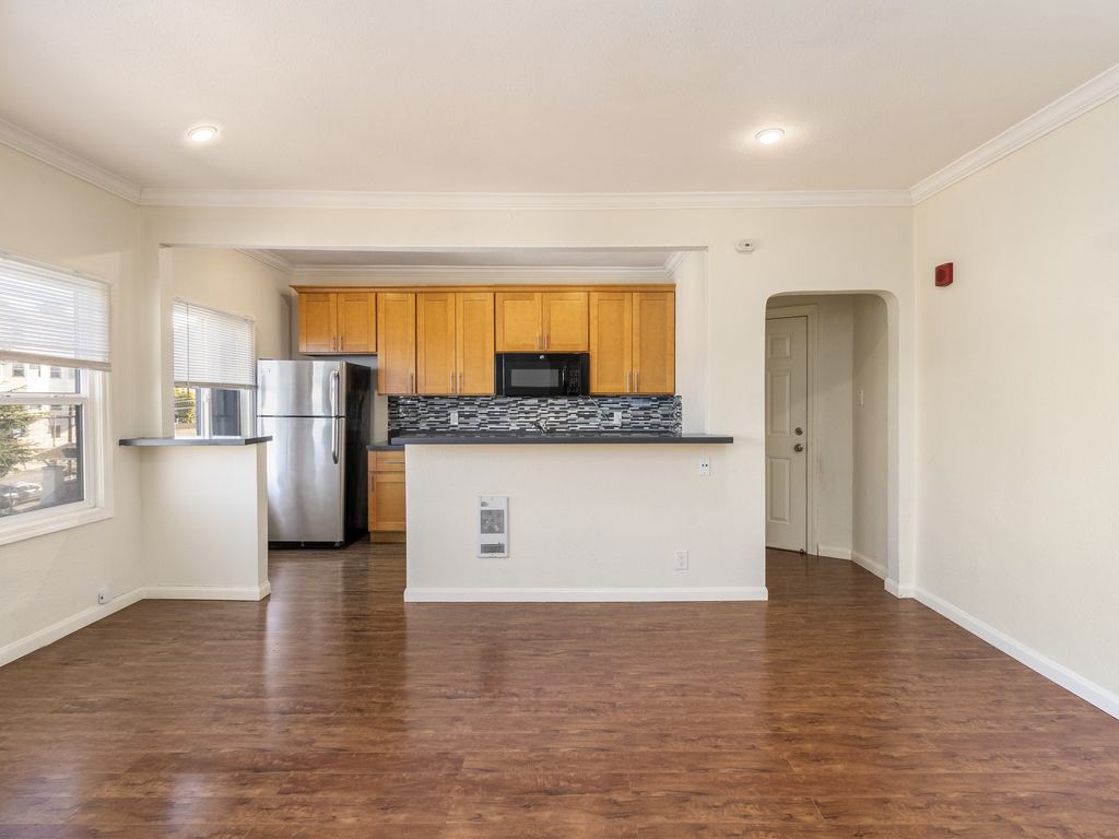 1829 6th Ave #307