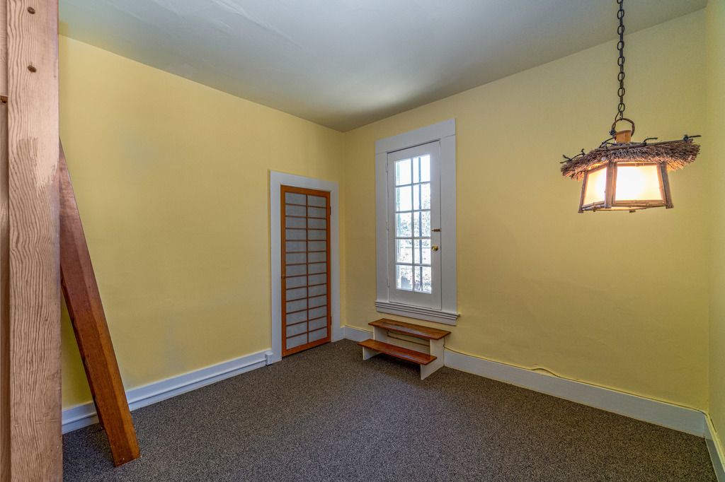 1402 Santa Clara Ave