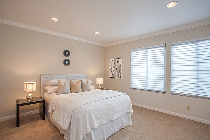 960 Shorepoint Court #204
