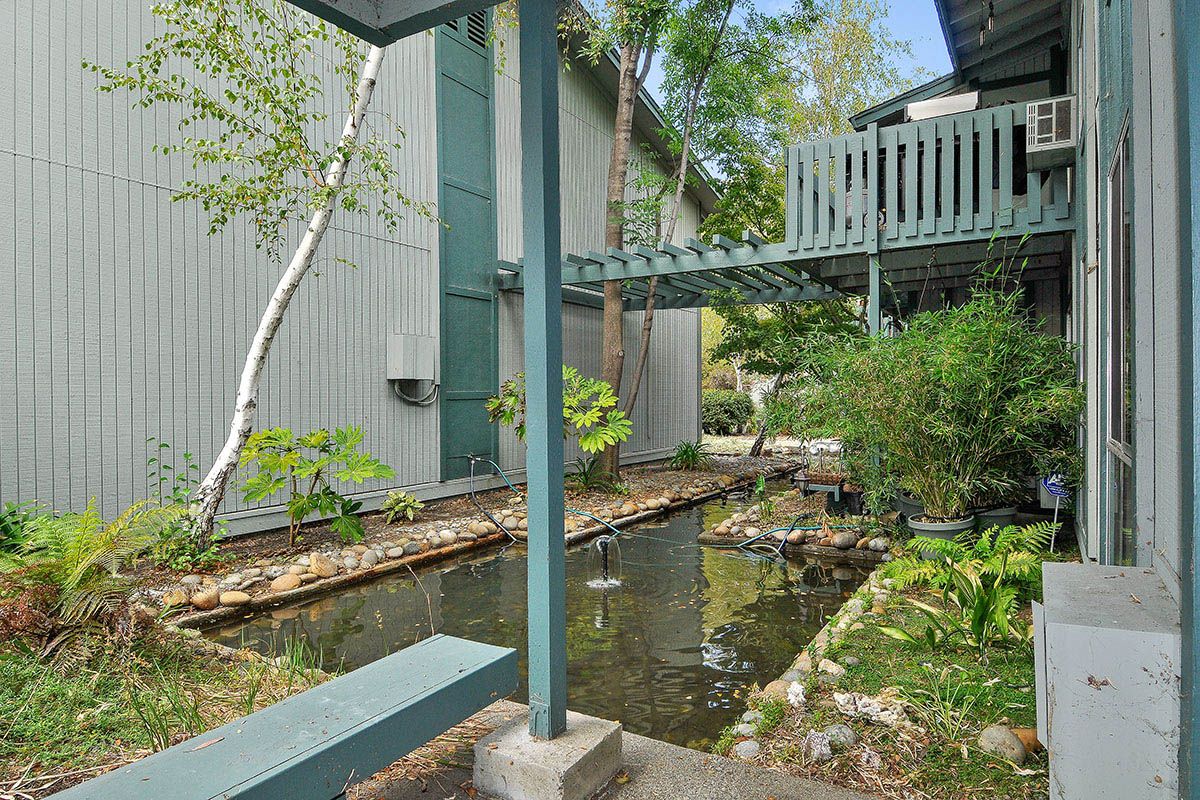 1036 Oak Grove Road #137