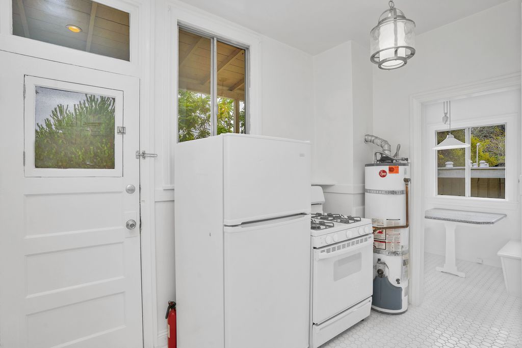 1633 Central Avenue #4