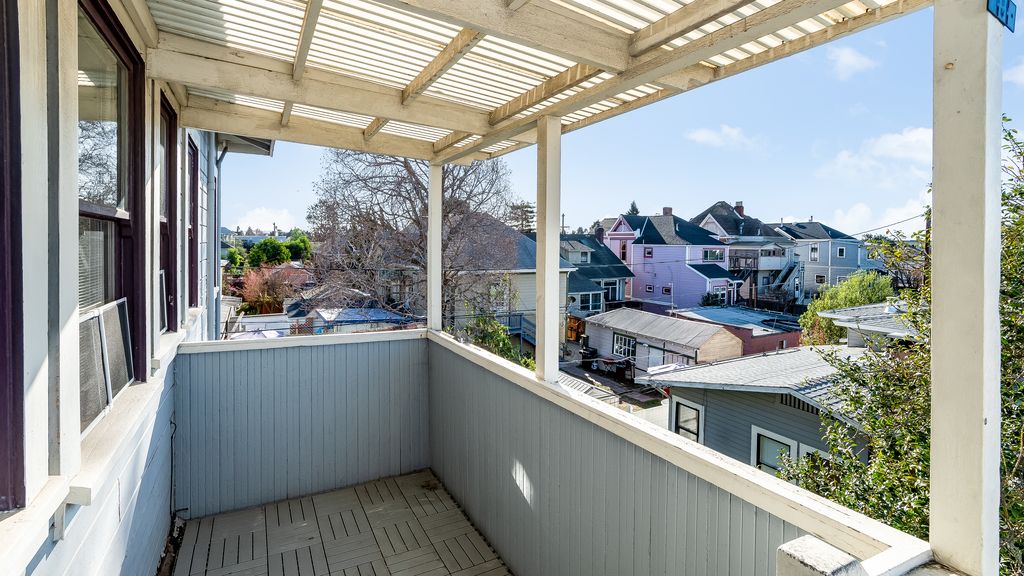 2156 Clinton Avenue #3