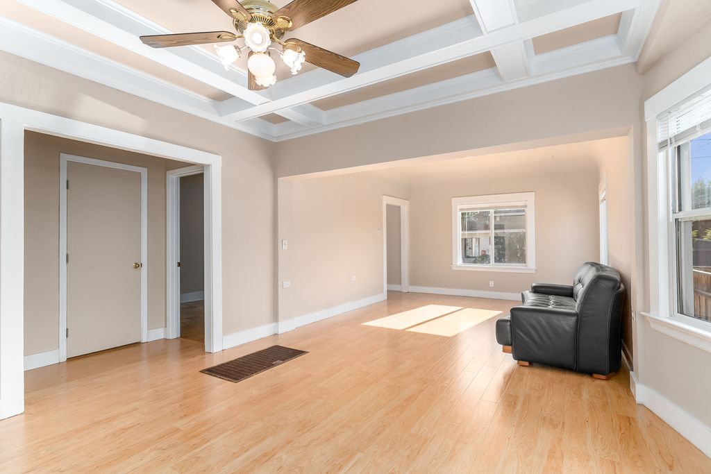 1611 Gould Court