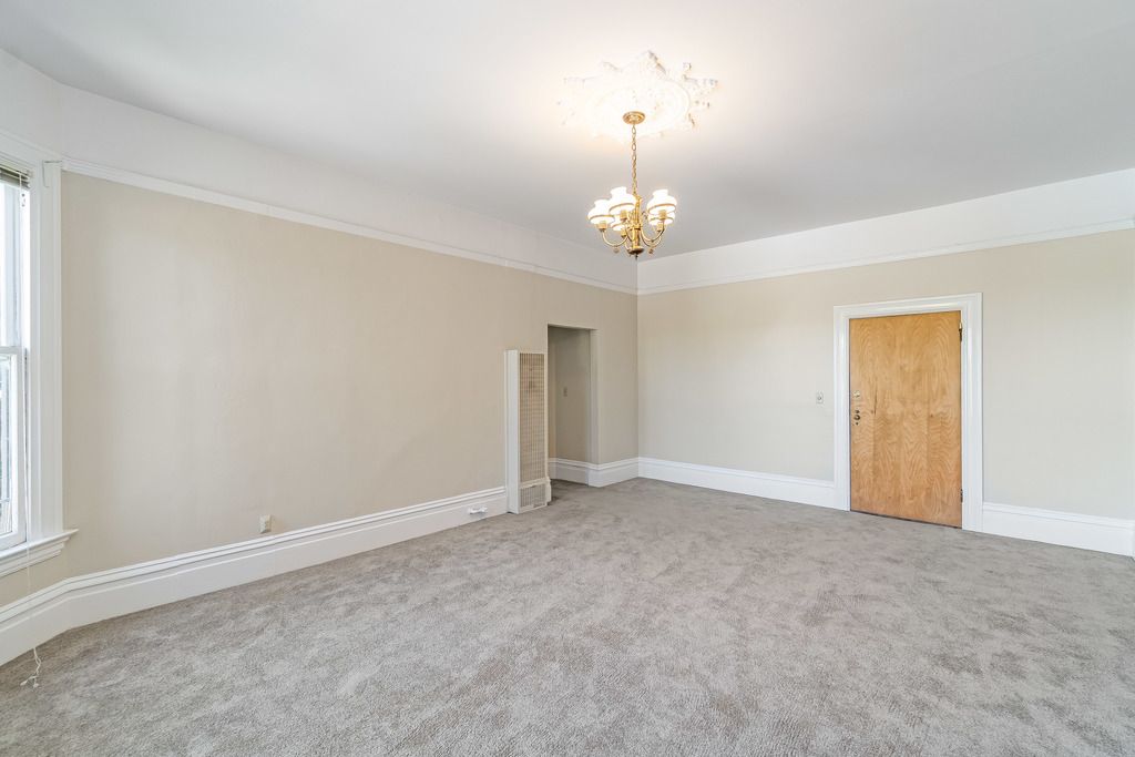 2001 Alameda Ave #5