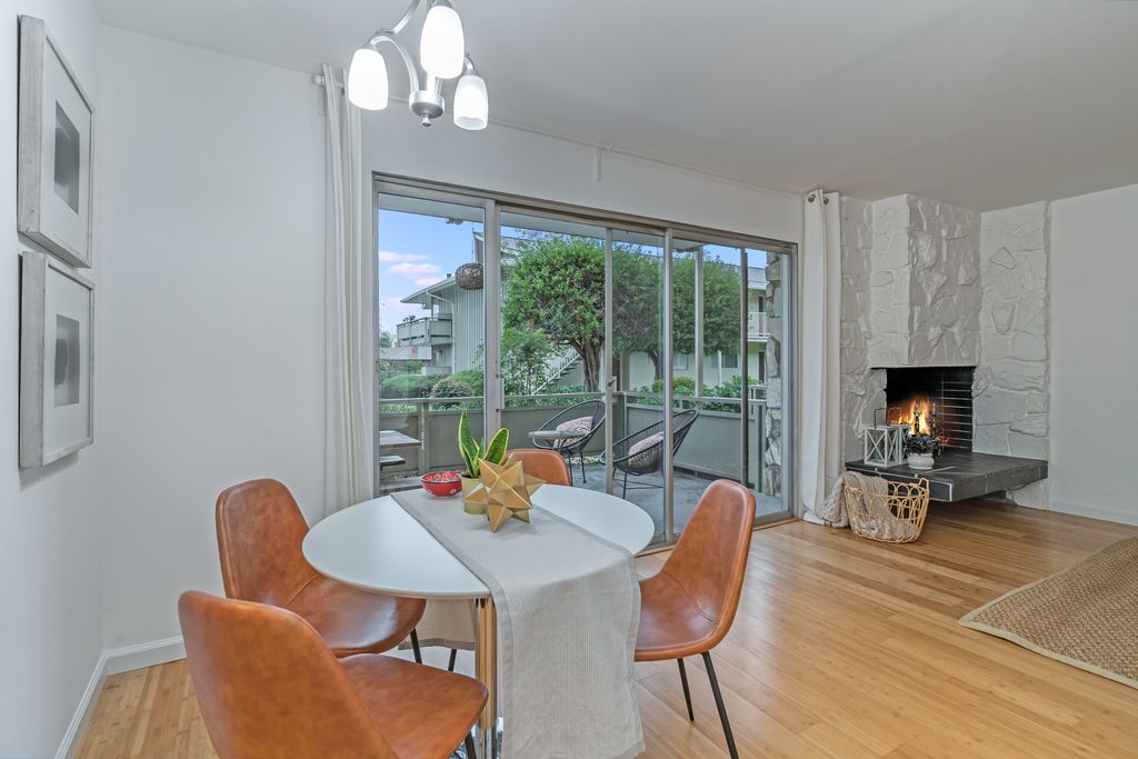 339 Broadway #104