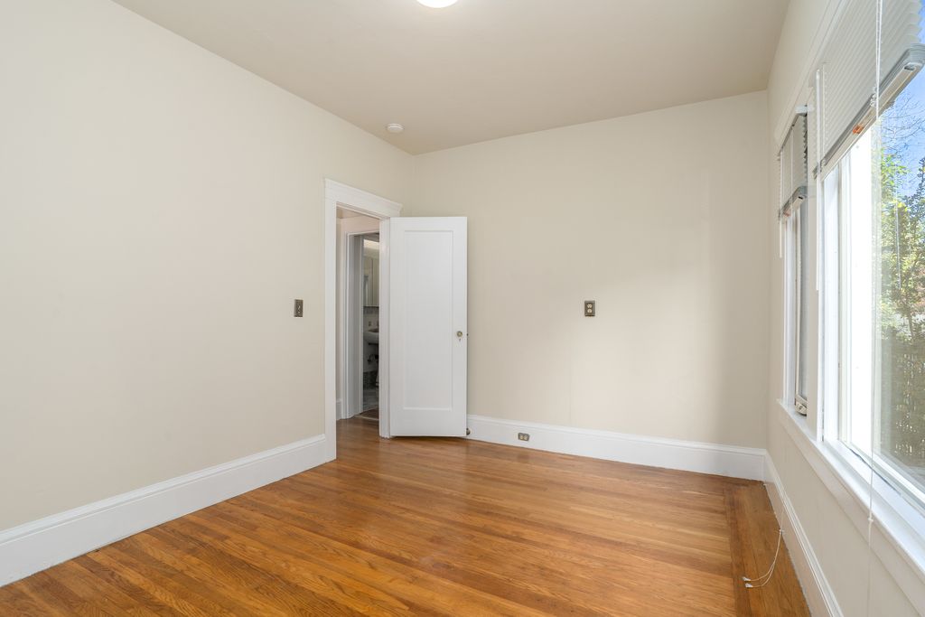 2151 Clinton Ave #D