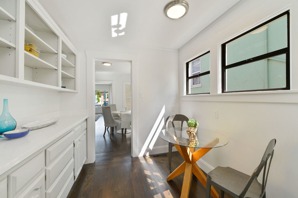 1021 Broadway