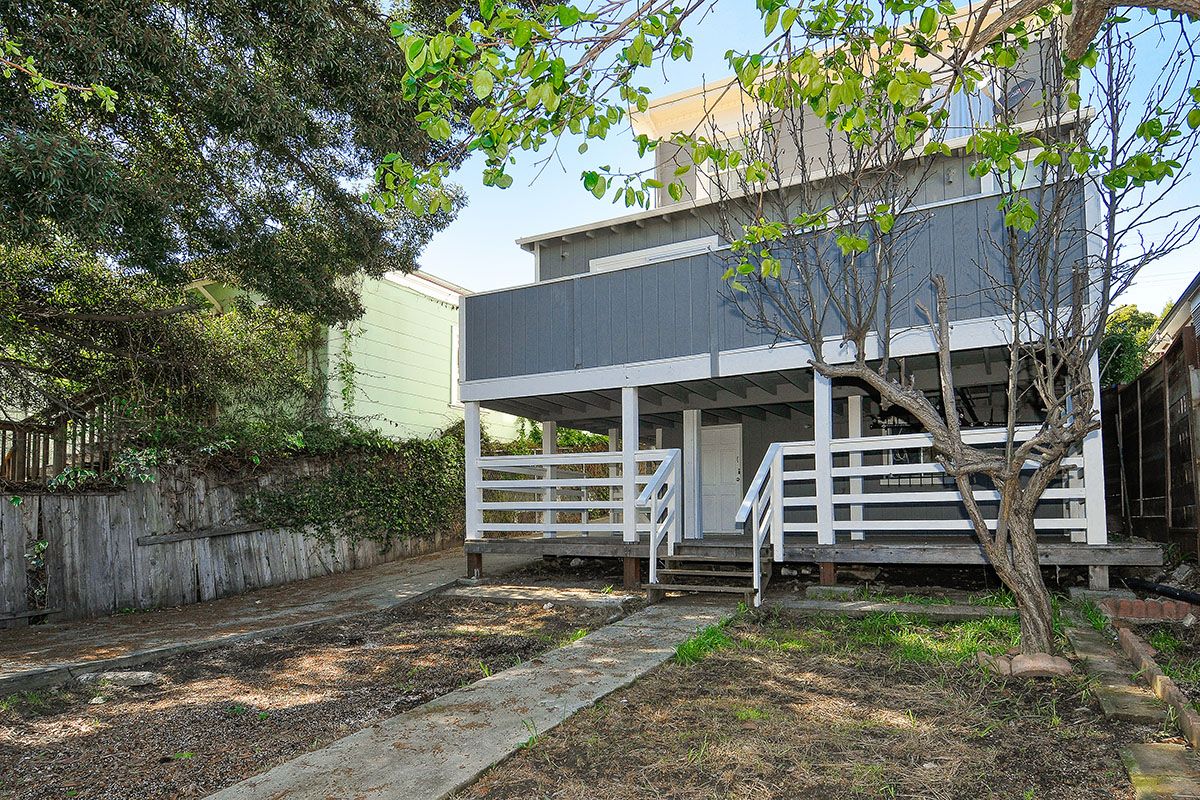 2722 12th Avenue