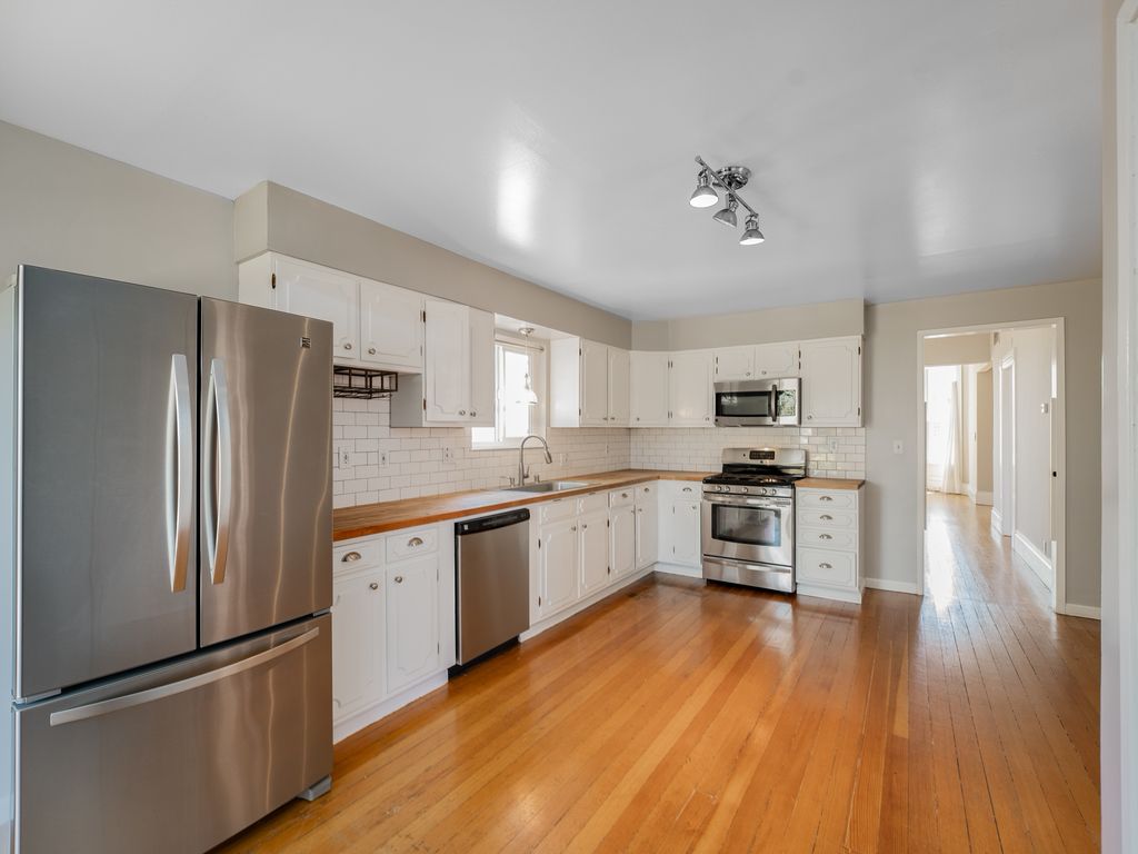 1615 Grand Street #A 