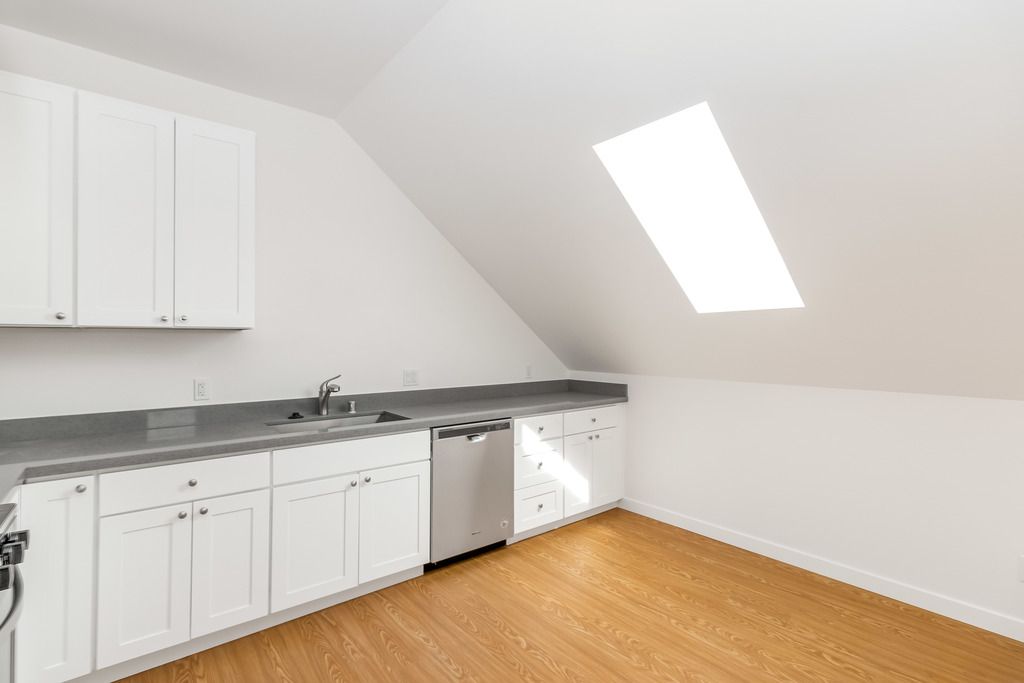 873 Laurel Street #D
