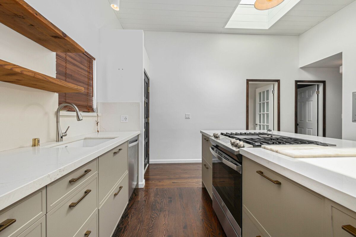 122 Dahlia Drive 