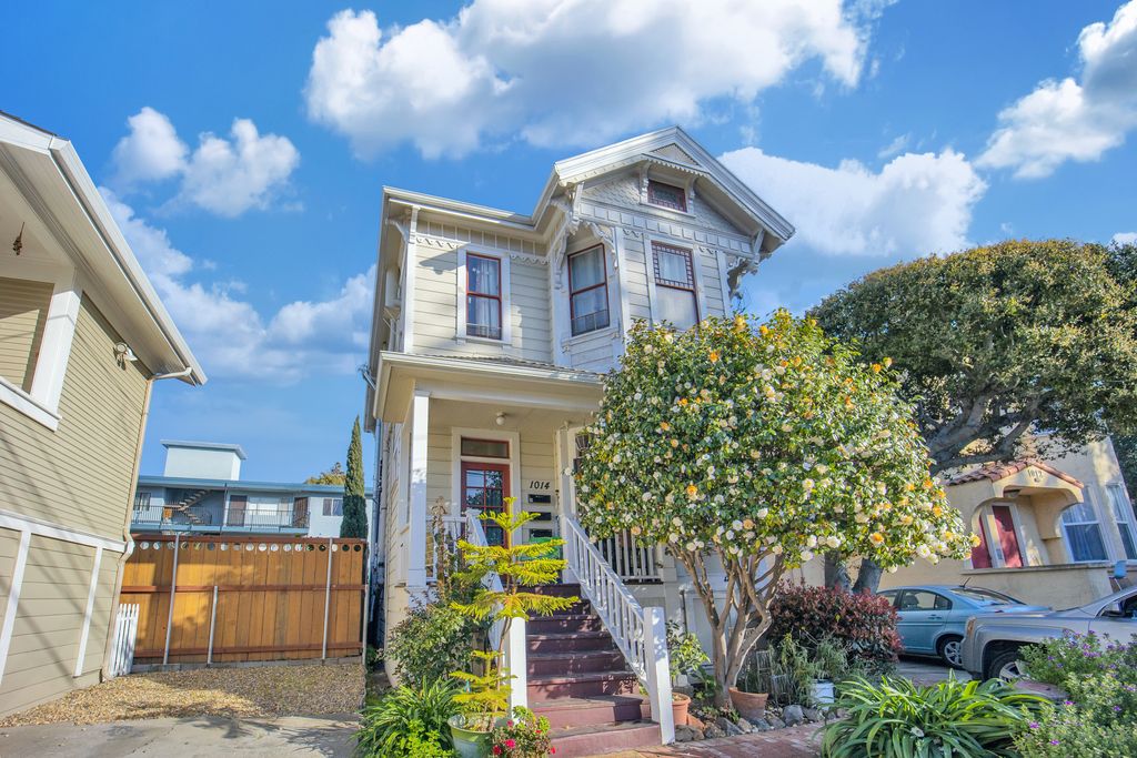1014 Walnut Street #B