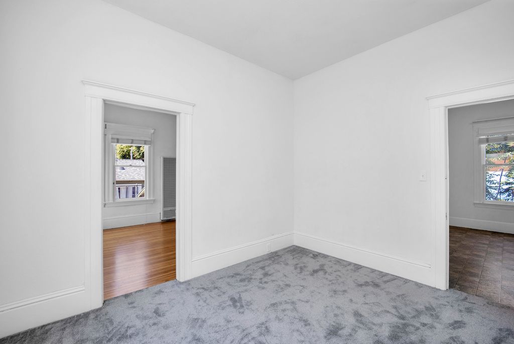 2120 Lincoln Ave #B
