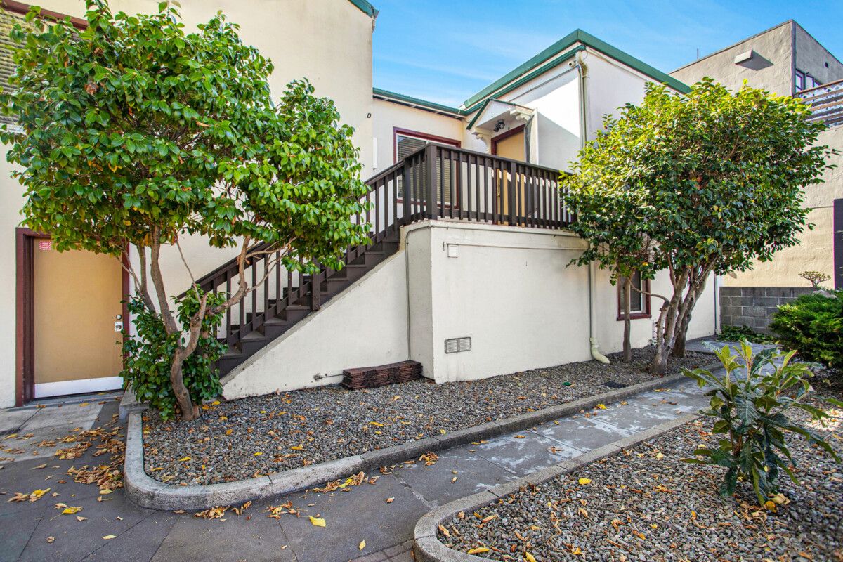 2155 Encinal Ave #D 