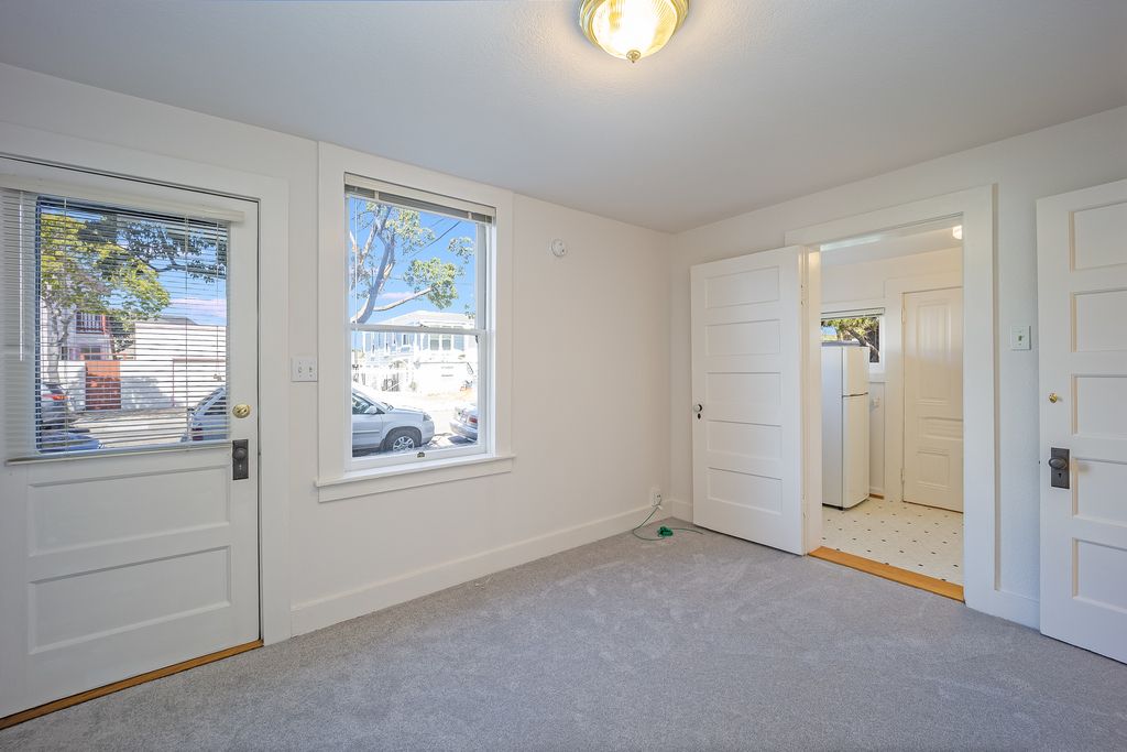 501 Santa Clara Ave #D
