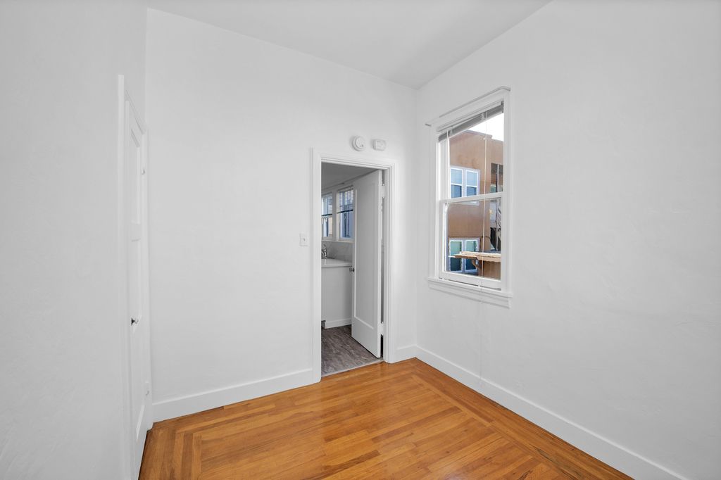 1535 Everett Street #2 